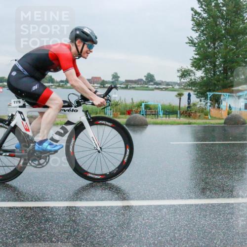 21.06.2025 - 27. Vierlanden-Triathlon H.Heesch http://msf.ph/oto/8011063 15.06.2025 13:56:21 Radfahren 1179, 1317 meine-sportfotos.de