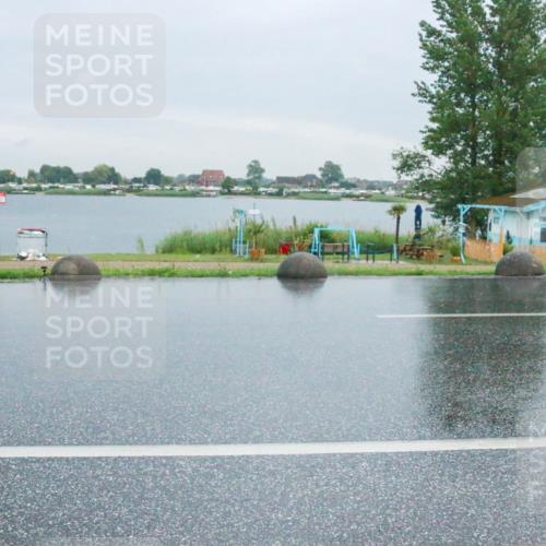 21.06.2025 - 27. Vierlanden-Triathlon H.Heesch http://msf.ph/oto/8011071 15.06.2025 13:56:25 Radfahren 1306, 1317 meine-sportfotos.de
