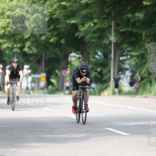 15.06.2025 - 7 Türme Triathlon Yannick Fuchs http://msf.ph/oto/8011144 15.06.2025 13:26:00 Radfahren 294, 855, 887, 939, 955 meine-sportfotos.de