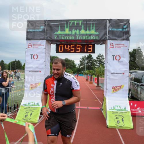 15.06.2025 - 7 Türme Triathlon Michael Strokosch http://msf.ph/oto/8011158 15.06.2025 14:59:12 Ziel  meine-sportfotos.de