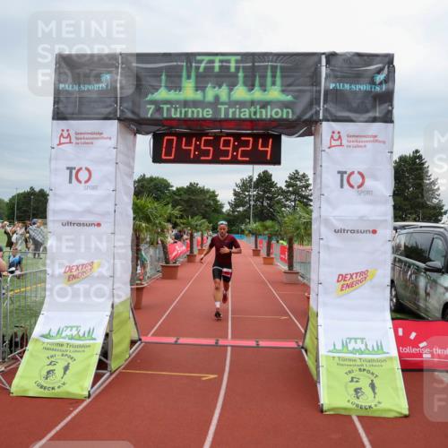 15.06.2025 - 7 Türme Triathlon Michael Strokosch http://msf.ph/oto/8011186 15.06.2025 14:59:24 Ziel 334 meine-sportfotos.de