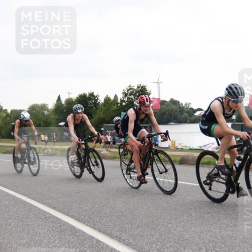 21.06.2025 - 27. Vierlanden-Triathlon H.Heesch http://msf.ph/oto/8011222 15.06.2025 13:01:55 Radfahren 1061, 1062, 1063, 1064, 1159 meine-sportfotos.de
