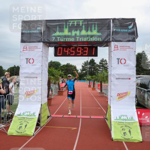 15.06.2025 - 7 Türme Triathlon Michael Strokosch http://msf.ph/oto/8011273 15.06.2025 14:59:31 Ziel 287, 334 meine-sportfotos.de