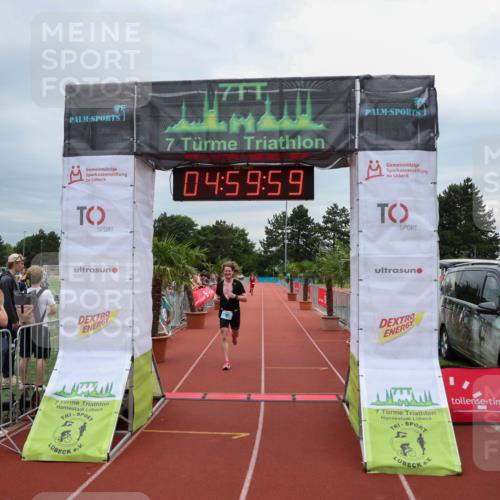 15.06.2025 - 7 Türme Triathlon Michael Strokosch http://msf.ph/oto/8011291 15.06.2025 14:59:59 Ziel 587 meine-sportfotos.de