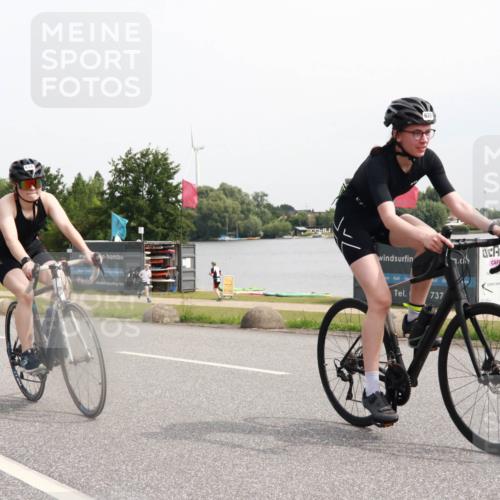 15.06.2025 - 27. Vierlanden-Triathlon H.Heesch http://msf.ph/oto/8011353 15.06.2025 11:02:51 Radfahren 510, 519, 532, 594, 628, 634, 639, 725 meine-sportfotos.de