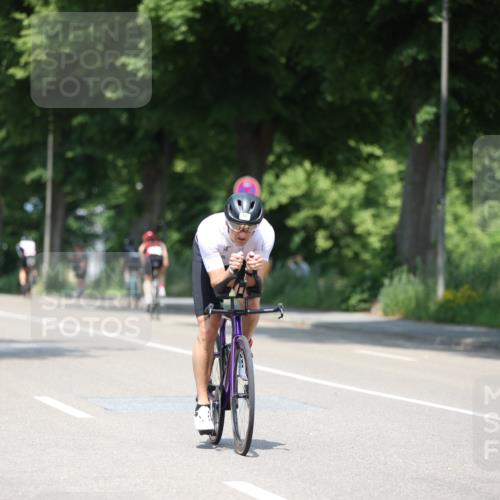 15.06.2025 - 7 Türme Triathlon Yannick Fuchs http://msf.ph/oto/8011355 15.06.2025 12:45:39 Radfahren 242, 370, 414, 657 meine-sportfotos.de
