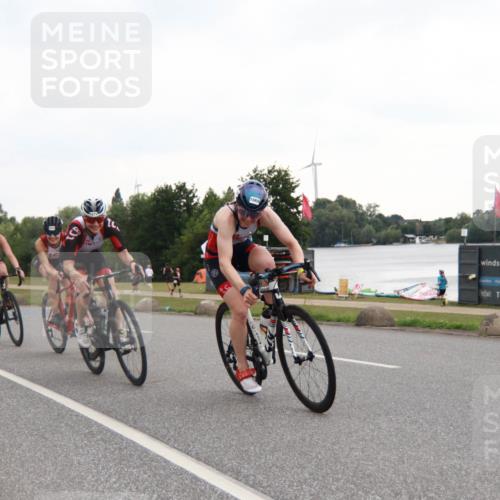 21.06.2025 - 27. Vierlanden-Triathlon H.Heesch http://msf.ph/oto/8011381 15.06.2025 13:03:33 Radfahren 1069, 1070, 1071, 1072 meine-sportfotos.de