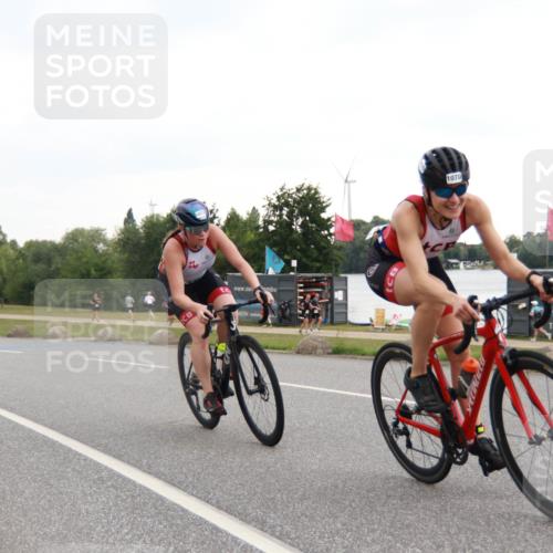 21.06.2025 - 27. Vierlanden-Triathlon H.Heesch http://msf.ph/oto/8011394 15.06.2025 13:03:33 Radfahren 1069, 1070, 1071, 1072 meine-sportfotos.de