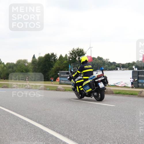 21.06.2025 - 27. Vierlanden-Triathlon H.Heesch http://msf.ph/oto/8011426 15.06.2025 13:07:13 Radfahren  meine-sportfotos.de