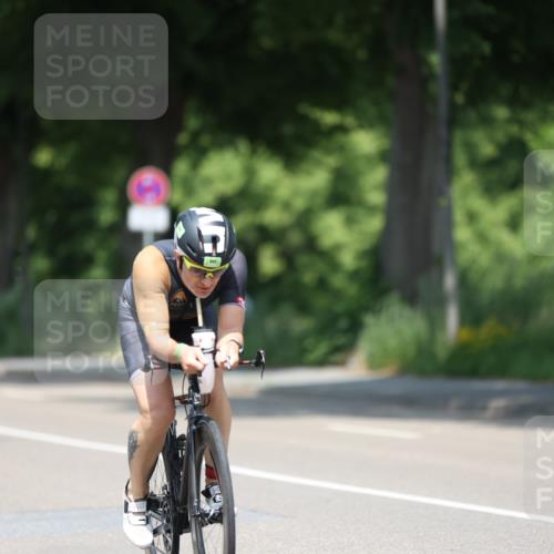 15.06.2025 - 7 Türme Triathlon Yannick Fuchs http://msf.ph/oto/8011598 15.06.2025 12:45:49 Radfahren 236, 242, 291, 318, 370 meine-sportfotos.de