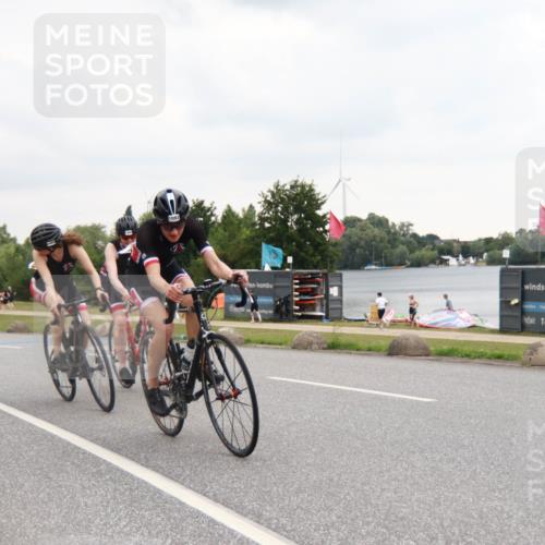 21.06.2025 - 27. Vierlanden-Triathlon H.Heesch http://msf.ph/oto/8011685 15.06.2025 13:10:37 Radfahren 1089, 1090, 1091, 1092 meine-sportfotos.de