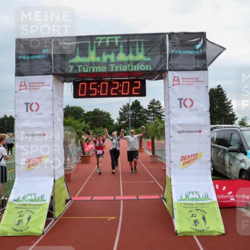 15.06.2025 - 7 Türme Triathlon Michael Strokosch http://msf.ph/oto/8011767 15.06.2025 15:02:02 Ziel 532 meine-sportfotos.de