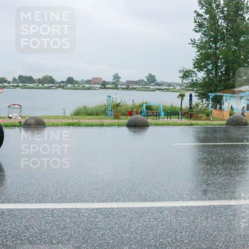 21.06.2025 - 27. Vierlanden-Triathlon H.Heesch http://msf.ph/oto/8011797 15.06.2025 14:12:47 Radfahren  meine-sportfotos.de