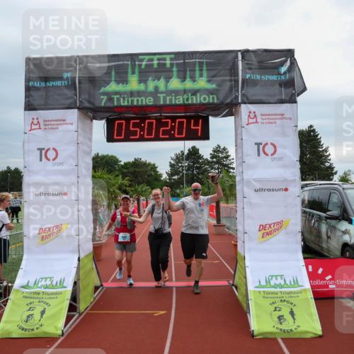 15.06.2025 - 7 Türme Triathlon Michael Strokosch http://msf.ph/oto/8011834 15.06.2025 15:02:03 Ziel 532 meine-sportfotos.de