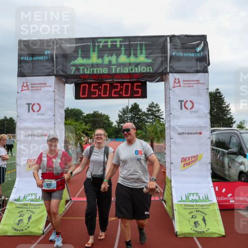 15.06.2025 - 7 Türme Triathlon Michael Strokosch http://msf.ph/oto/8011888 15.06.2025 15:02:05 Ziel 532 meine-sportfotos.de