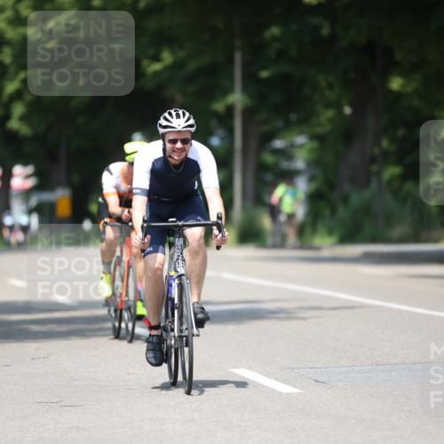 15.06.2025 - 7 Türme Triathlon Yannick Fuchs http://msf.ph/oto/8011894 15.06.2025 12:46:22 Radfahren 412, 477, 566 meine-sportfotos.de