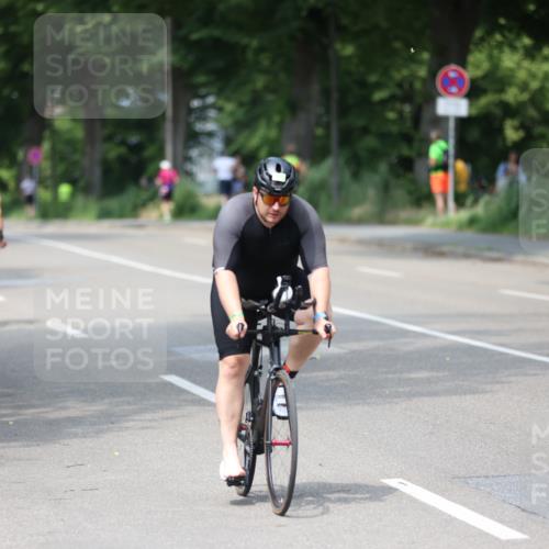 15.06.2025 - 7 Türme Triathlon Yannick Fuchs http://msf.ph/oto/8012058 15.06.2025 13:26:53 Radfahren 672, 760, 998, 1071 meine-sportfotos.de