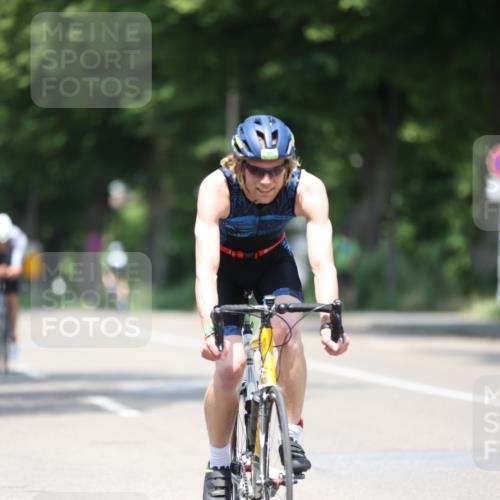 15.06.2025 - 7 Türme Triathlon Yannick Fuchs http://msf.ph/oto/8012150 15.06.2025 12:46:29 Radfahren 317, 504, 566, 605, 609 meine-sportfotos.de