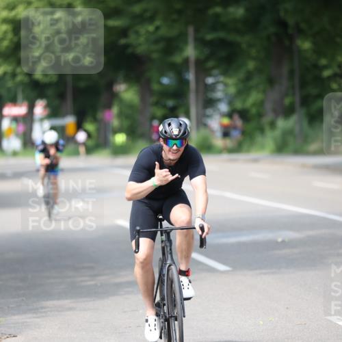 15.06.2025 - 7 Türme Triathlon Yannick Fuchs http://msf.ph/oto/8012200 15.06.2025 13:26:57 Radfahren 672, 760, 998 meine-sportfotos.de