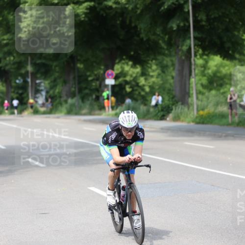 15.06.2025 - 7 Türme Triathlon Yannick Fuchs http://msf.ph/oto/8012310 15.06.2025 13:27:00 Radfahren 762, 998 meine-sportfotos.de