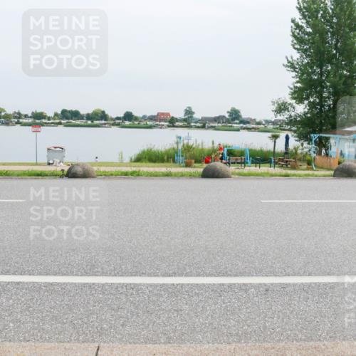 15.06.2025 - 27. Vierlanden-Triathlon H.Heesch http://msf.ph/oto/8012452 15.06.2025 11:06:52 Radfahren 21, 214, 226, 227, 593, 691 meine-sportfotos.de