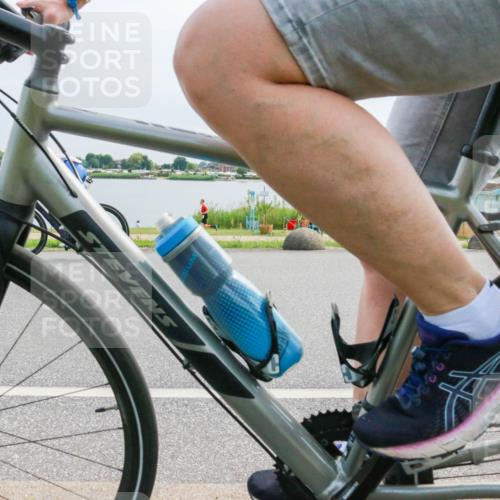 15.06.2025 - 27. Vierlanden-Triathlon H.Heesch http://msf.ph/oto/8012503 15.06.2025 11:06:54 Radfahren 214, 226, 227, 593, 691 meine-sportfotos.de