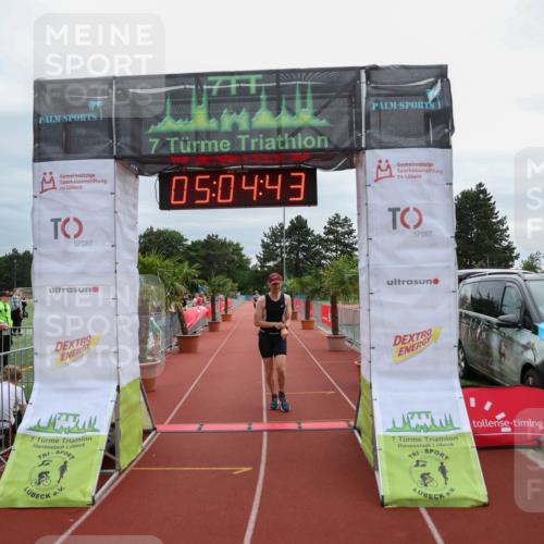 15.06.2025 - 7 Türme Triathlon Michael Strokosch http://msf.ph/oto/8012584 15.06.2025 15:04:42 Ziel 233, 535 meine-sportfotos.de