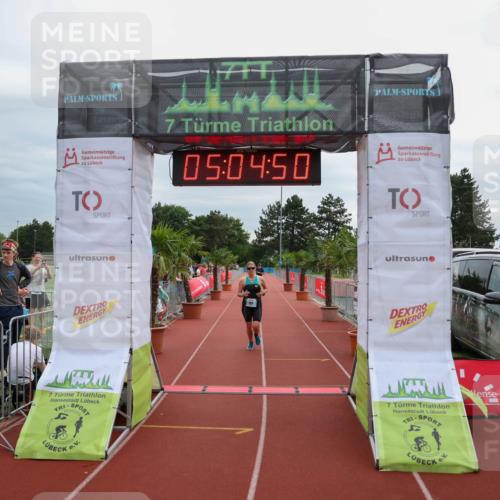 15.06.2025 - 7 Türme Triathlon Michael Strokosch http://msf.ph/oto/8012675 15.06.2025 15:04:50 Ziel 233, 484 meine-sportfotos.de