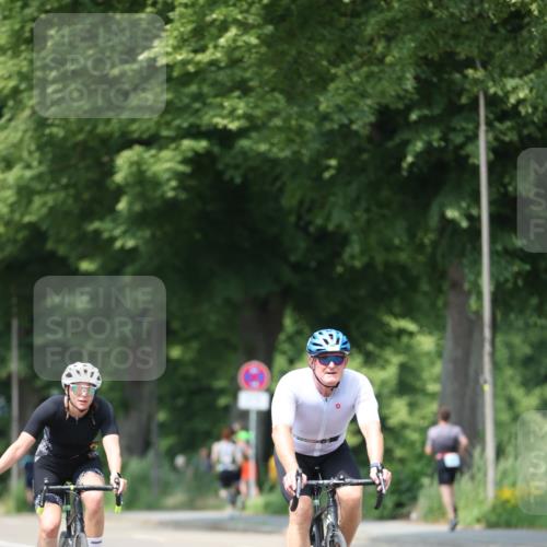 15.06.2025 - 7 Türme Triathlon Yannick Fuchs http://msf.ph/oto/8012743 15.06.2025 13:27:25 Radfahren 653, 1011 meine-sportfotos.de