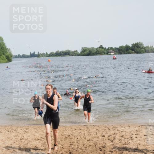 21.06.2025 - 27. Vierlanden-Triathlon MichiJ http://msf.ph/oto/8012817 15.06.2026 10:15:07 Schwimmen 480, 528, 555, 587, 592, 597, 605, 635 meine-sportfotos.de