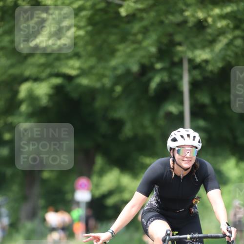 15.06.2025 - 7 Türme Triathlon Yannick Fuchs http://msf.ph/oto/8012823 15.06.2025 13:27:26 Radfahren 653 meine-sportfotos.de