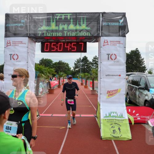 15.06.2025 - 7 Türme Triathlon Michael Strokosch http://msf.ph/oto/8012826 15.06.2025 15:04:57 Ziel 318, 484 meine-sportfotos.de
