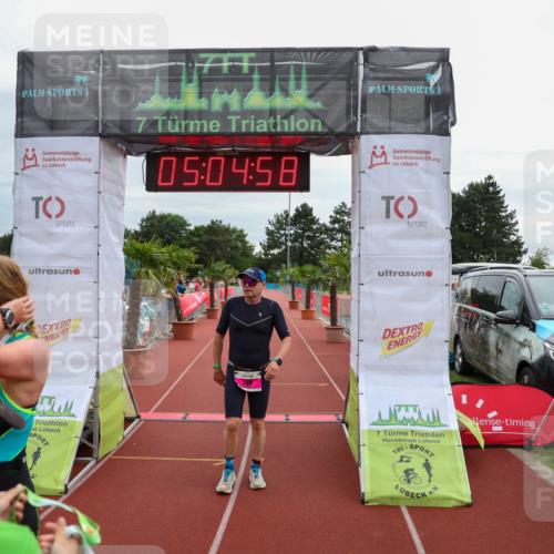 15.06.2025 - 7 Türme Triathlon Michael Strokosch http://msf.ph/oto/8012848 15.06.2025 15:04:58 Ziel 318, 484 meine-sportfotos.de