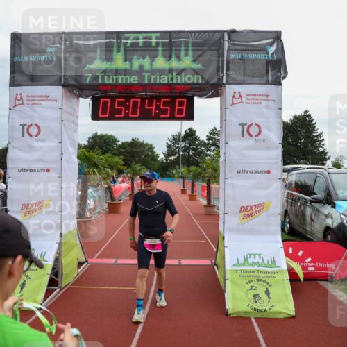 15.06.2025 - 7 Türme Triathlon Michael Strokosch http://msf.ph/oto/8012858 15.06.2025 15:04:58 Ziel 318, 484 meine-sportfotos.de