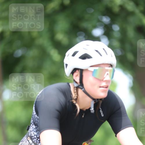 15.06.2025 - 7 Türme Triathlon Yannick Fuchs http://msf.ph/oto/8012875 15.06.2025 13:27:27 Radfahren 653 meine-sportfotos.de