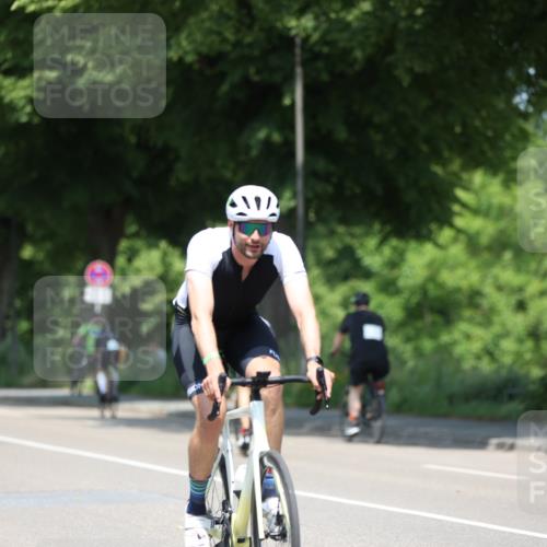 15.06.2025 - 7 Türme Triathlon Yannick Fuchs http://msf.ph/oto/8012939 15.06.2025 12:47:06 Radfahren 414, 629, 651 meine-sportfotos.de