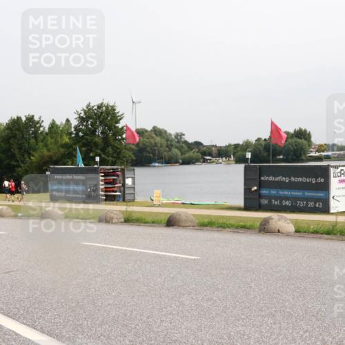 15.06.2025 - 27. Vierlanden-Triathlon H.Heesch http://msf.ph/oto/8012951 15.06.2025 11:08:46 Radfahren 495, 619 meine-sportfotos.de