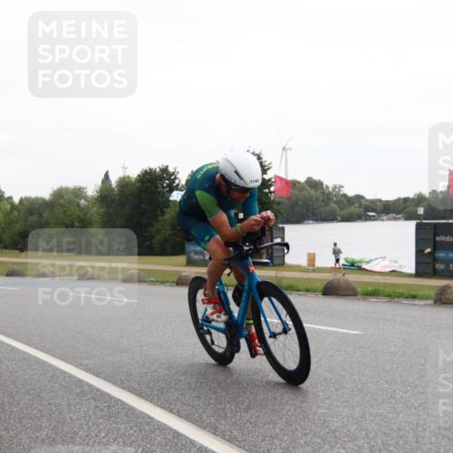 21.06.2025 - 27. Vierlanden-Triathlon H.Heesch http://msf.ph/oto/8012978 15.06.2025 13:27:04 Radfahren 1098, 1134, 1140, 1233, 1242, 1273 meine-sportfotos.de