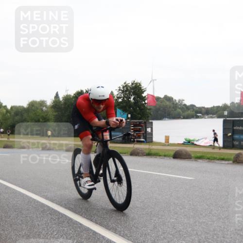 21.06.2025 - 27. Vierlanden-Triathlon H.Heesch http://msf.ph/oto/8013017 15.06.2025 13:27:17 Radfahren 1119, 1146, 1155, 1299 meine-sportfotos.de