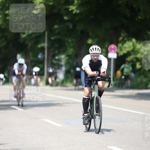 15.06.2025 - 7 Türme Triathlon Yannick Fuchs http://msf.ph/oto/8013031 15.06.2025 12:47:11 Radfahren 494, 629, 651 meine-sportfotos.de