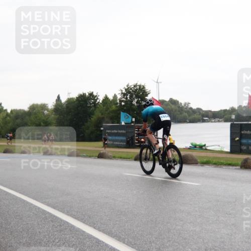21.06.2025 - 27. Vierlanden-Triathlon H.Heesch http://msf.ph/oto/8013193 15.06.2025 13:28:58 Radfahren 1161, 1314 meine-sportfotos.de