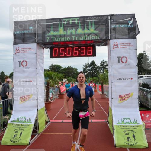 15.06.2025 - 7 Türme Triathlon Michael Strokosch http://msf.ph/oto/8013204 15.06.2025 15:06:38 Ziel 293, 369, 563 meine-sportfotos.de