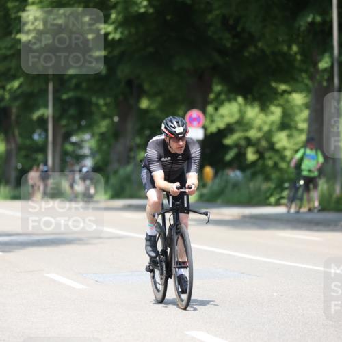 15.06.2025 - 7 Türme Triathlon Yannick Fuchs http://msf.ph/oto/8013216 15.06.2025 12:47:19 Radfahren 256, 291 meine-sportfotos.de