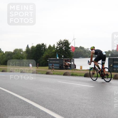 21.06.2025 - 27. Vierlanden-Triathlon H.Heesch http://msf.ph/oto/8013243 15.06.2025 13:29:20 Radfahren 1099, 1163, 1236, 1306 meine-sportfotos.de