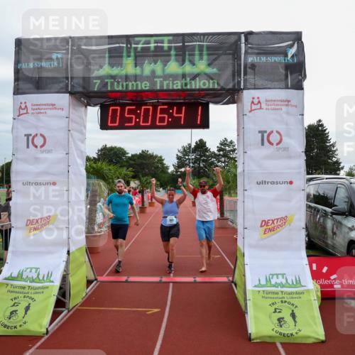 15.06.2025 - 7 Türme Triathlon Michael Strokosch http://msf.ph/oto/8013248 15.06.2025 15:06:41 Ziel 293, 563 meine-sportfotos.de