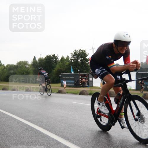 21.06.2025 - 27. Vierlanden-Triathlon H.Heesch http://msf.ph/oto/8013271 15.06.2025 13:29:25 Radfahren 1100, 1236, 1243 meine-sportfotos.de