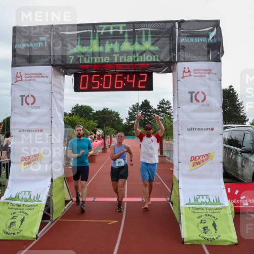 15.06.2025 - 7 Türme Triathlon Michael Strokosch http://msf.ph/oto/8013283 15.06.2025 15:06:41 Ziel 293, 563 meine-sportfotos.de