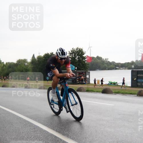 21.06.2025 - 27. Vierlanden-Triathlon H.Heesch http://msf.ph/oto/8013350 15.06.2025 13:30:03 Radfahren 1105, 1152, 1256, 1257 meine-sportfotos.de