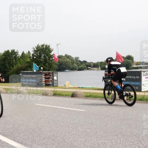 15.06.2025 - 27. Vierlanden-Triathlon H.Heesch http://msf.ph/oto/8013359 15.06.2025 11:08:58 Radfahren 516, 643, 769 meine-sportfotos.de