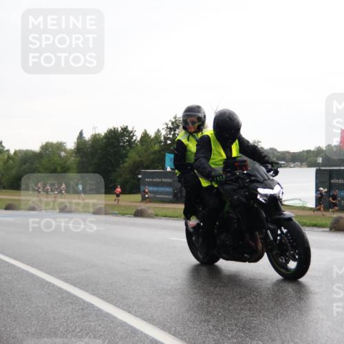 21.06.2025 - 27. Vierlanden-Triathlon H.Heesch http://msf.ph/oto/8013360 15.06.2025 13:30:06 Radfahren 1105, 1257 meine-sportfotos.de